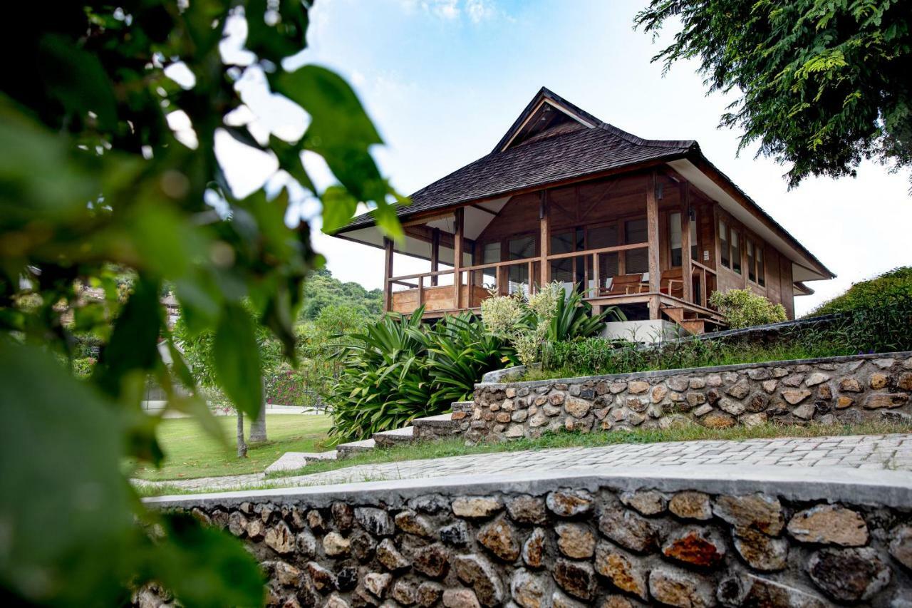 Kokomo Resort Gili Gede Екстериор снимка